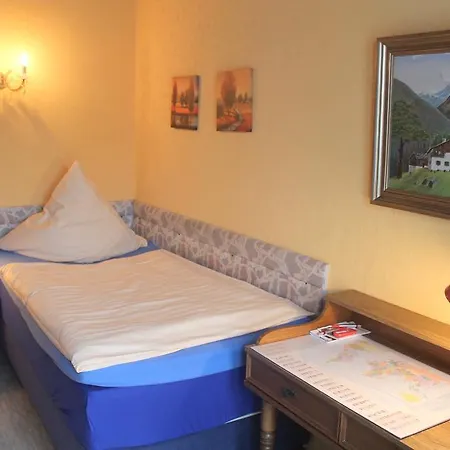 Hotell Adler 3*