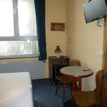 Adler Hotell 3*